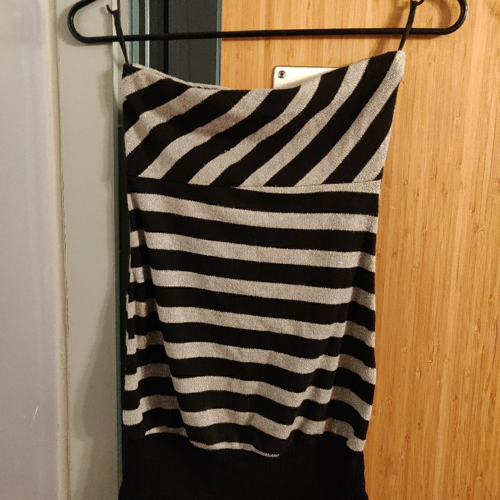 Sleeveless tube top, black and silver